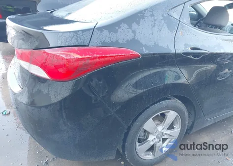 2012 Hyundai Elantra Gls (Ulsan Plant) z USA, uszkodzony, nr VIN KMHDH4AE7CU452628